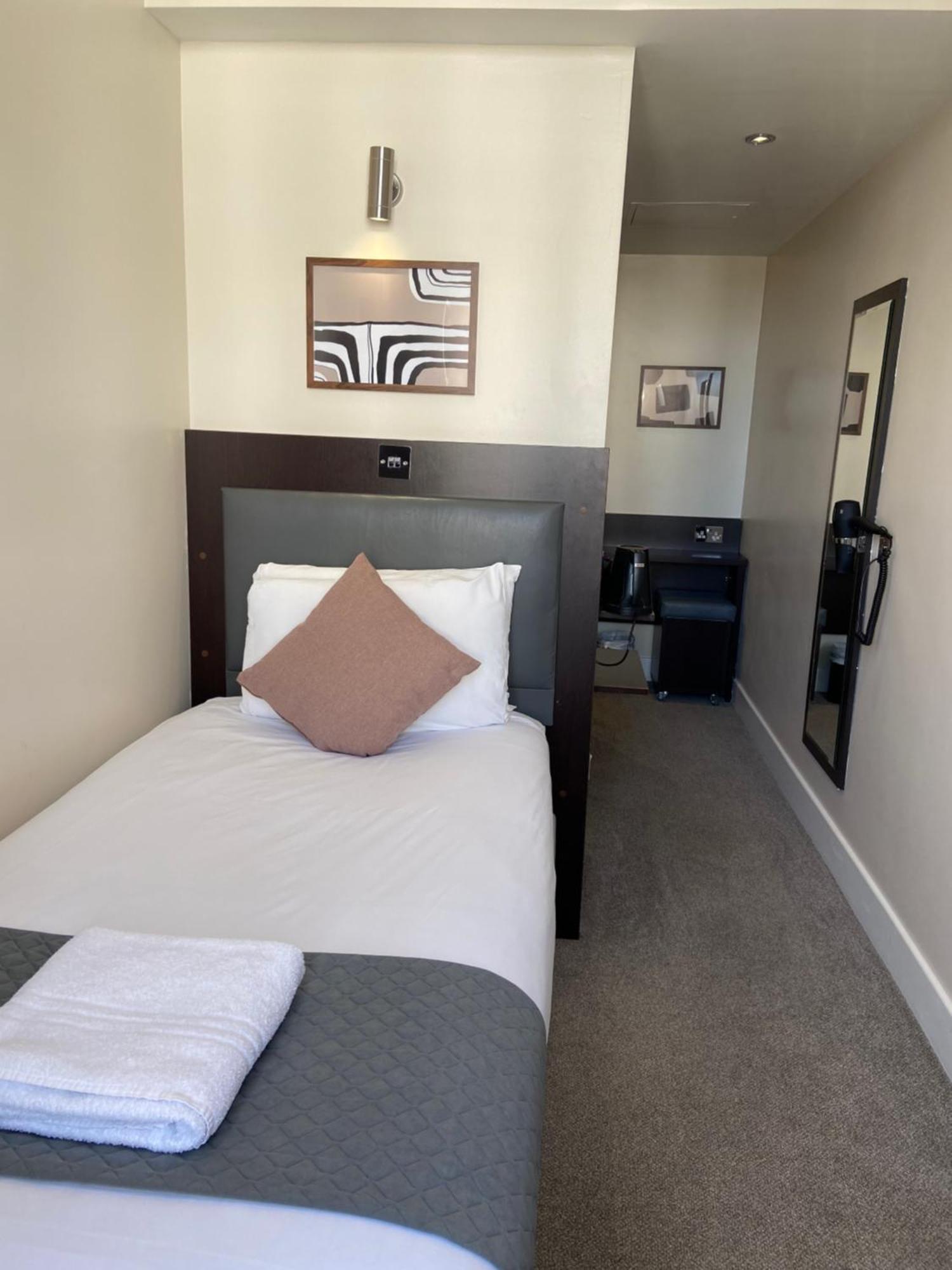 Trebovir Hotel London Luaran gambar